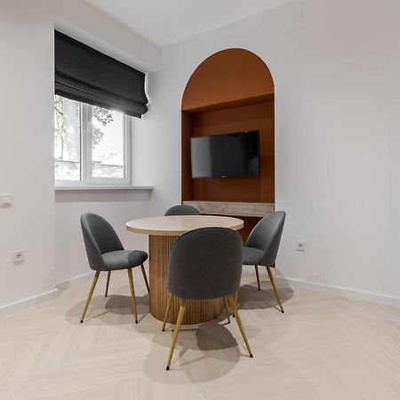 Inshiapartments On Ferentsa Lista Str Lviv Eksteriør billede