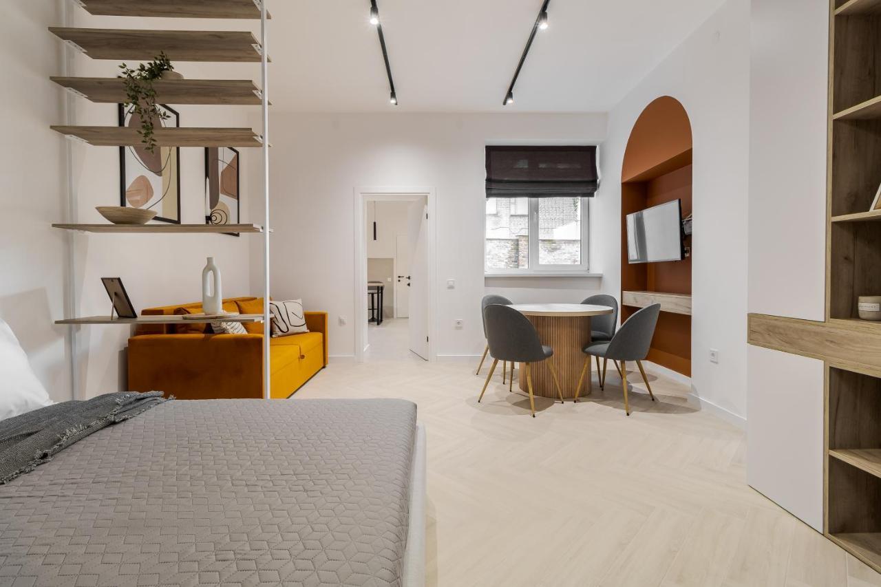 Inshiapartments On Ferentsa Lista Str Lviv Eksteriør billede